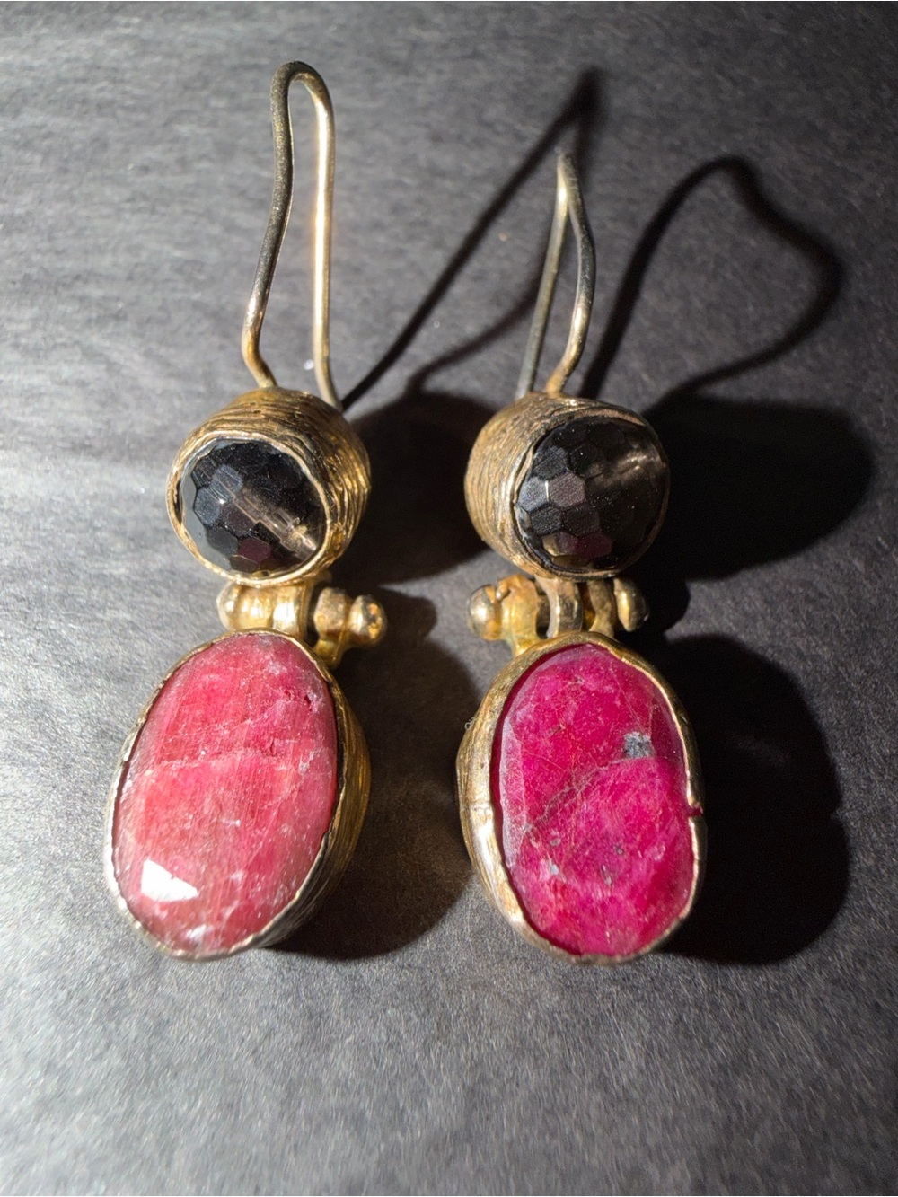 Vintage-Style Pink Stone Drop Earrings with Black Accent